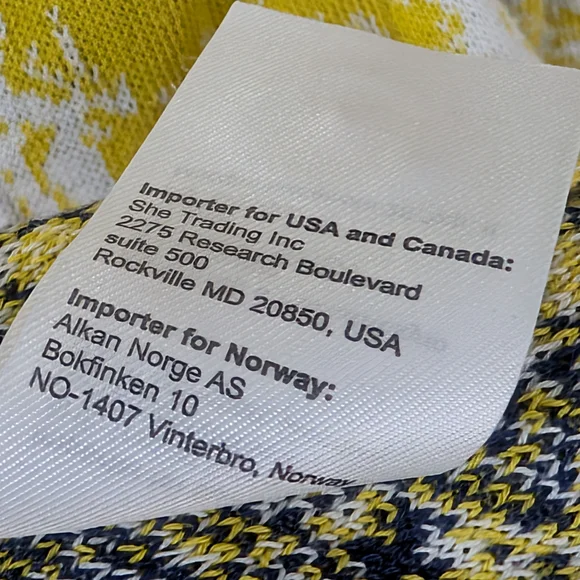 Floral Button-Up Cardigan - Picture 8 of 13